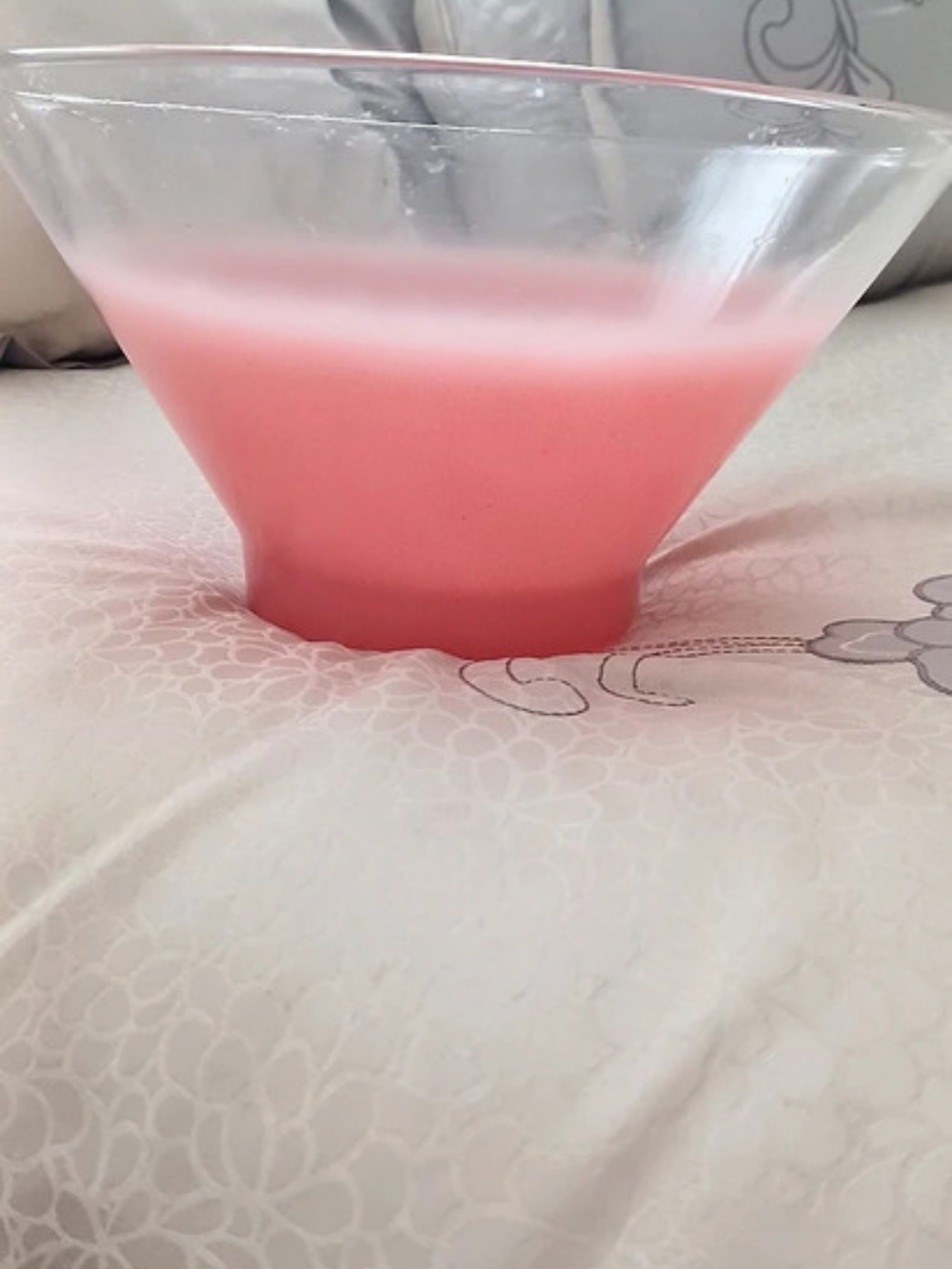 Vintage Pink Frosted Salad Or Chip Bowl